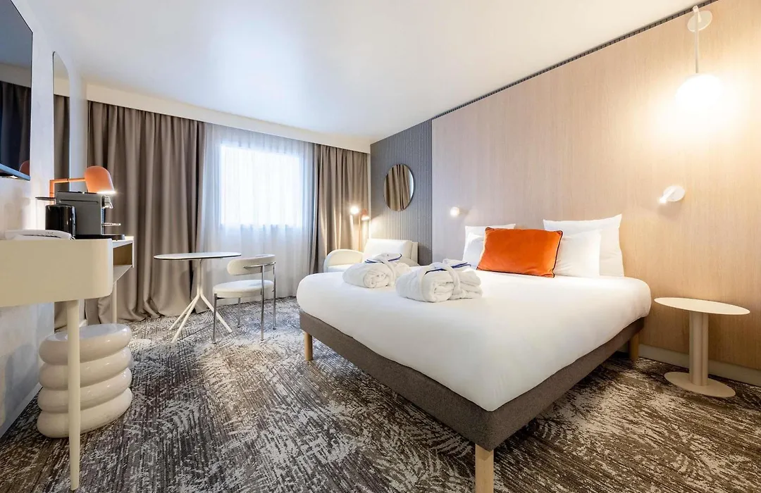 Novotel Paris 13 Porte D'Italie-1