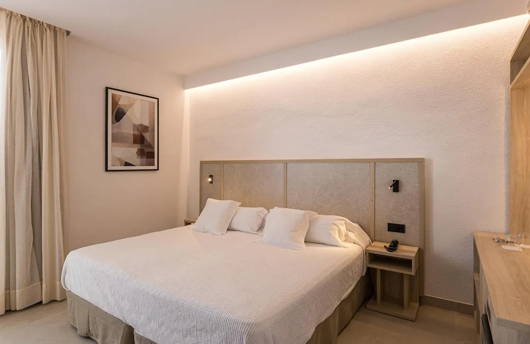 Hotel Gran Sol-1