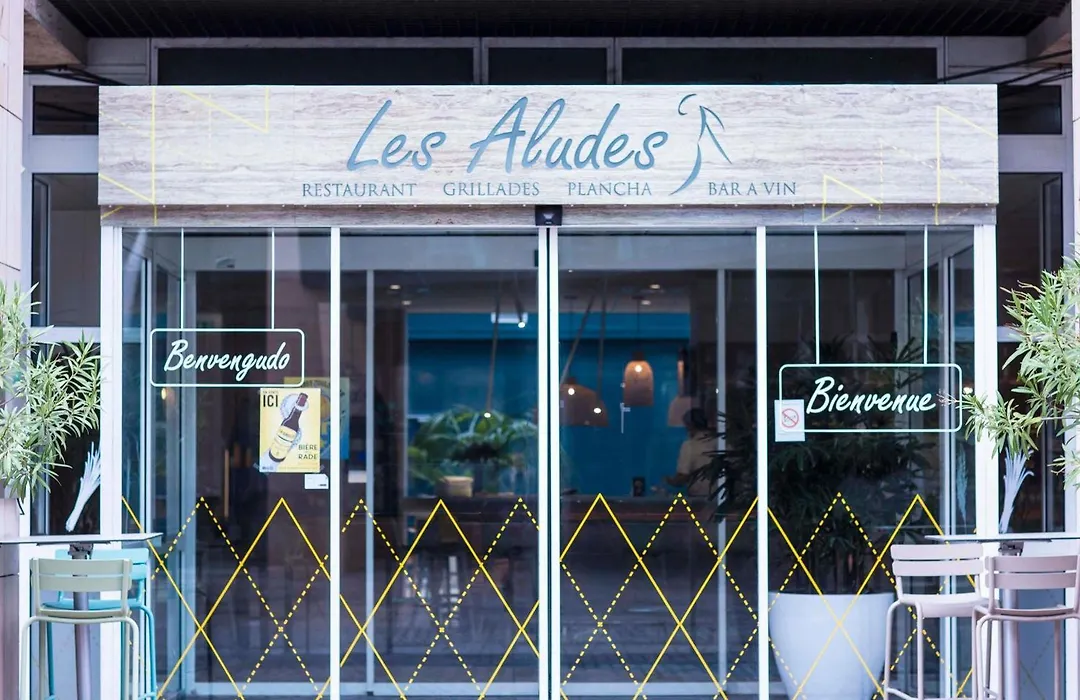 Ibis Styles Toulon Centre Port-1