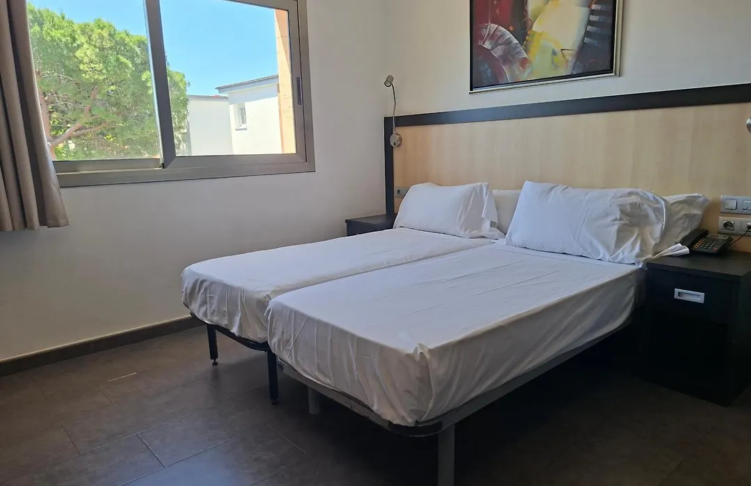 Hotel 170-1