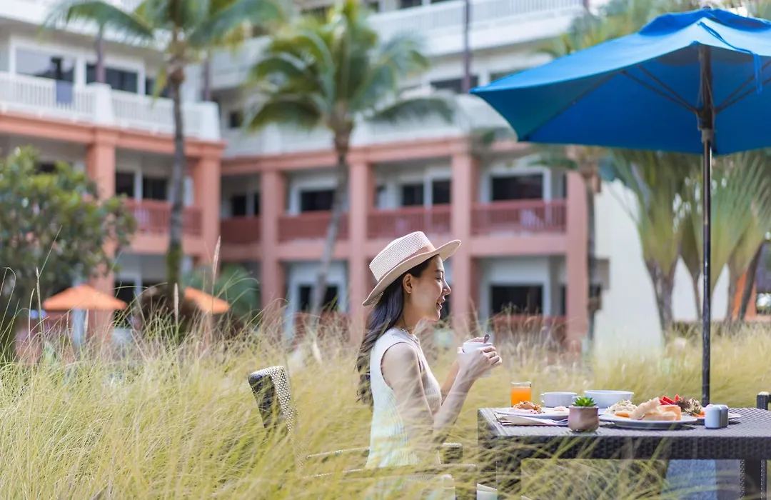 Kata Sea Breeze Resort - SHA Plus-1