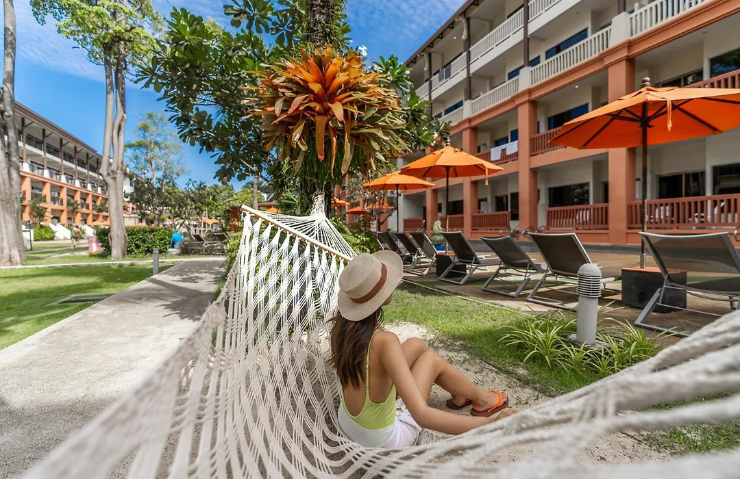 Kata Sea Breeze Resort - Sha Plus-1