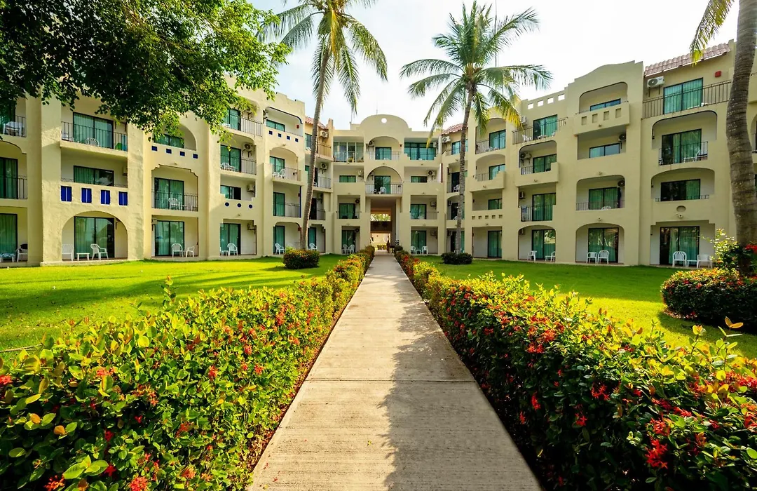 Grand Decameron Complex Bucerias, A Trademark All-Inclusive Resort-1