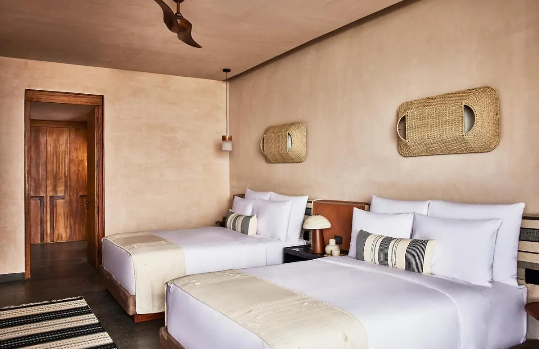 Etereo, Auberge Collection-1