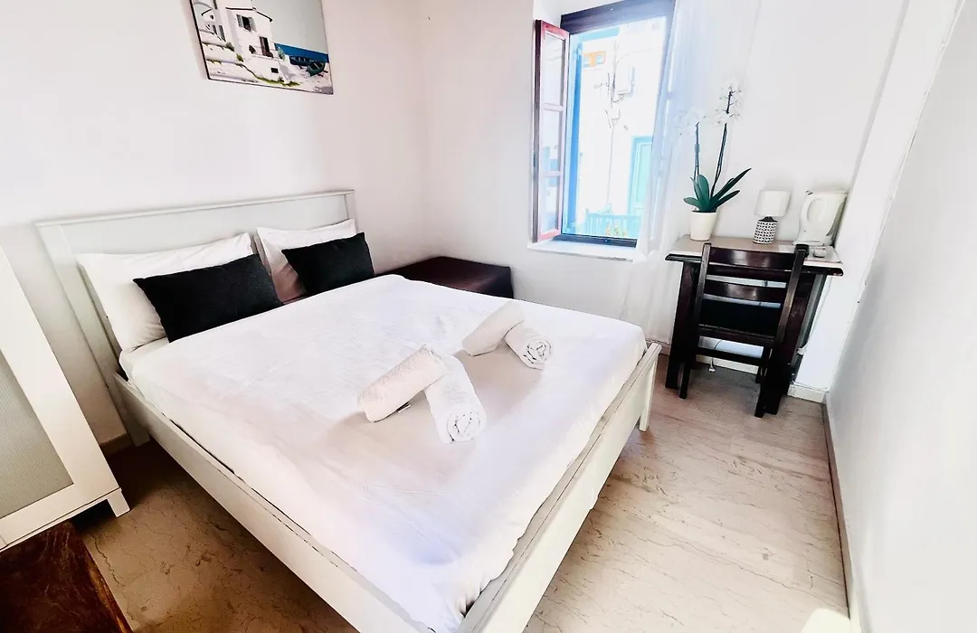 Studio Eleni-1