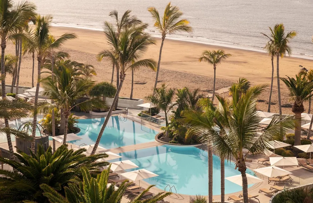 Plus Fariones Suite Hotel-1