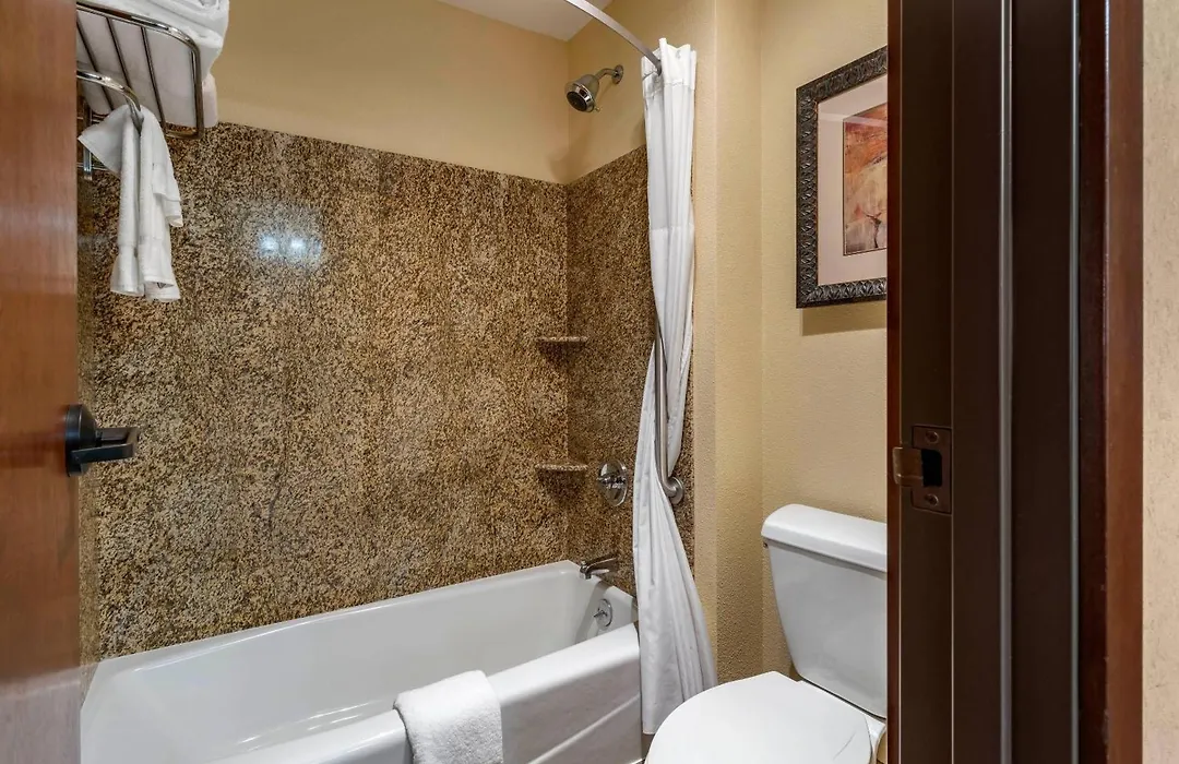Lloyd Hotel Astoria Bayfront, An Ascend Collection Hotel-1