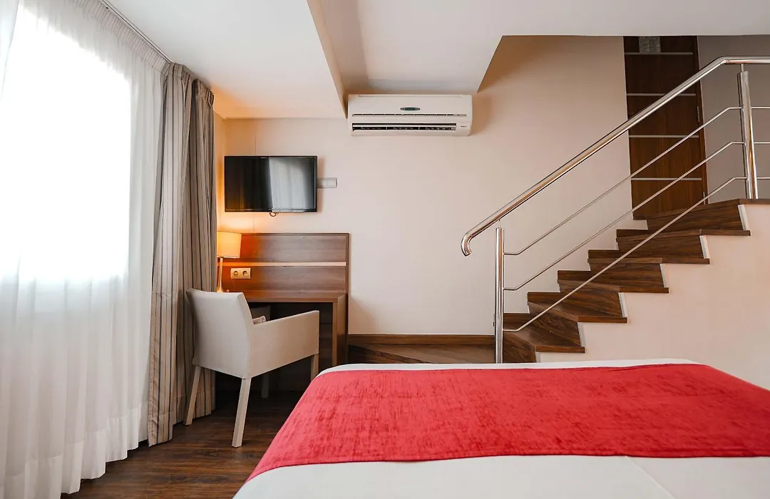 KAKTUS Hotel Volga - Adults Recommended-1