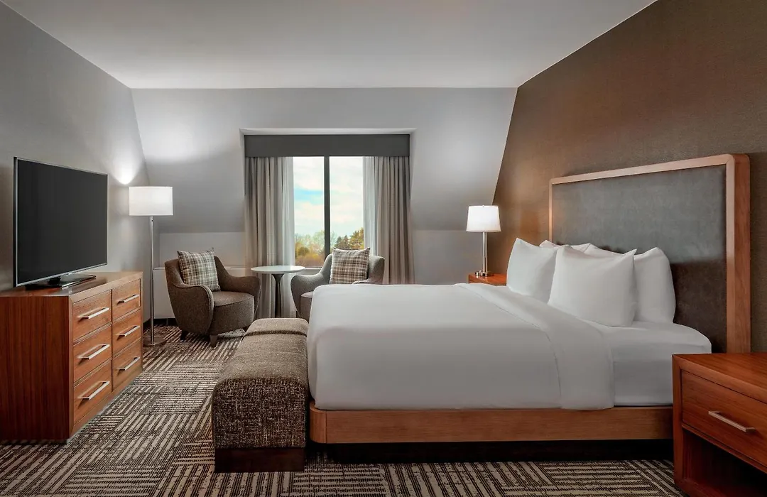 Doubletree By Hilton Hotel Burlington Vermont-1