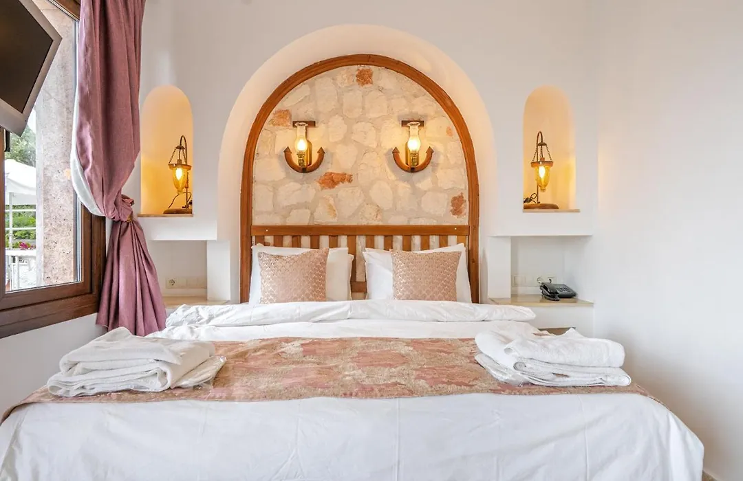 Oasis Hotel (Adults Only)-1