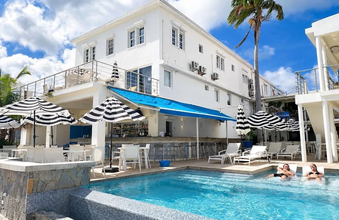 Seaview Beach Hotel-1