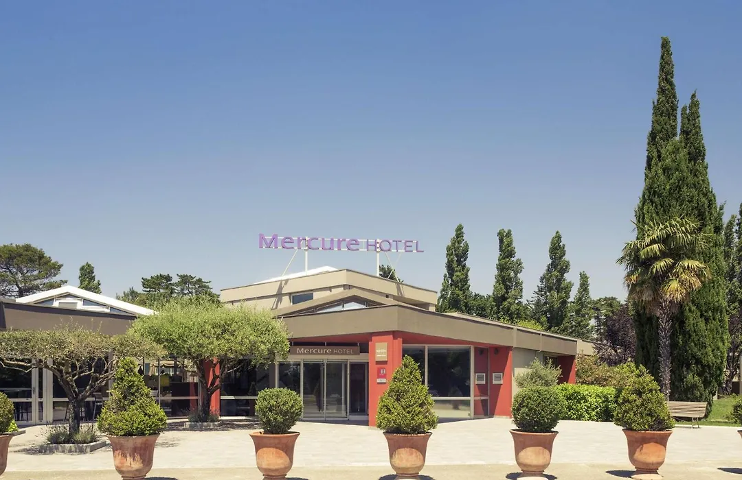Mercure Orange Centre A7/A9-1