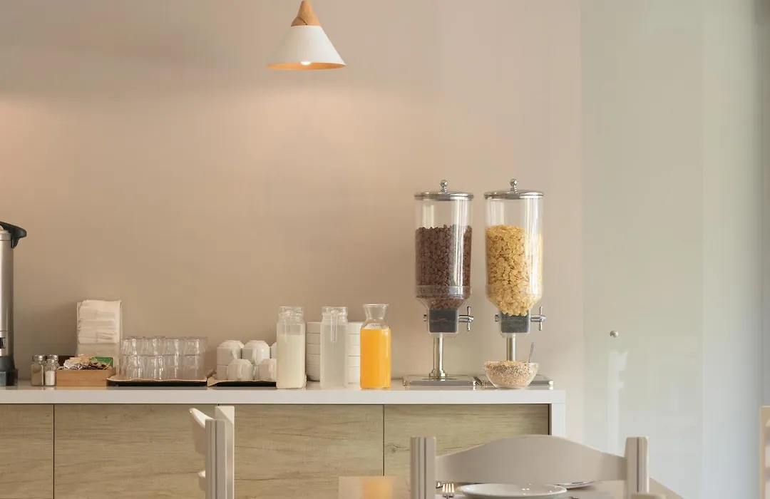 Amalia Apartments-Suites-1