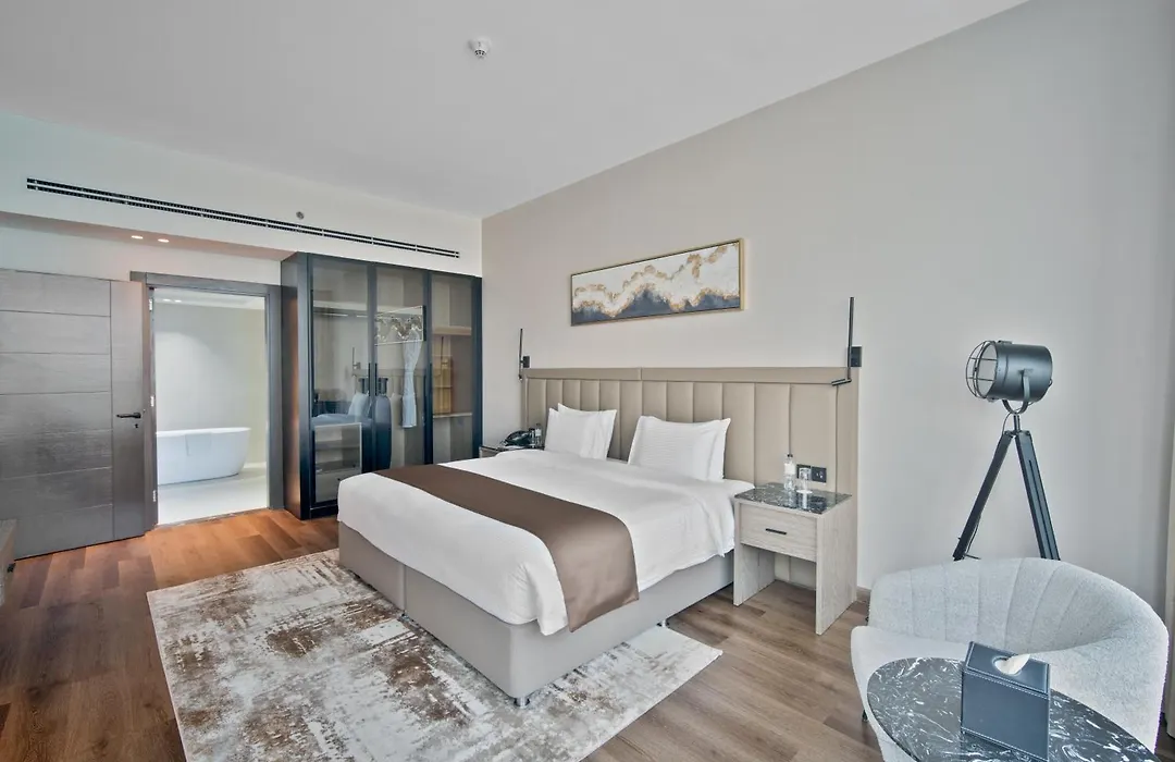 Copthorne Hotel Sharjah-1
