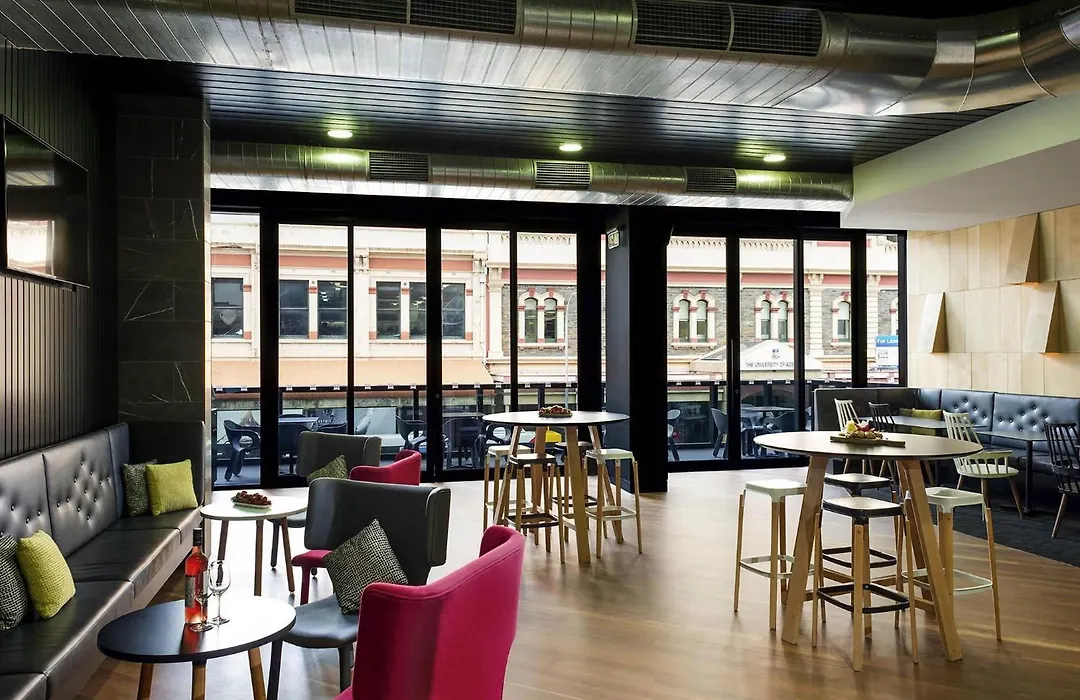 Ibis Adelaide-1