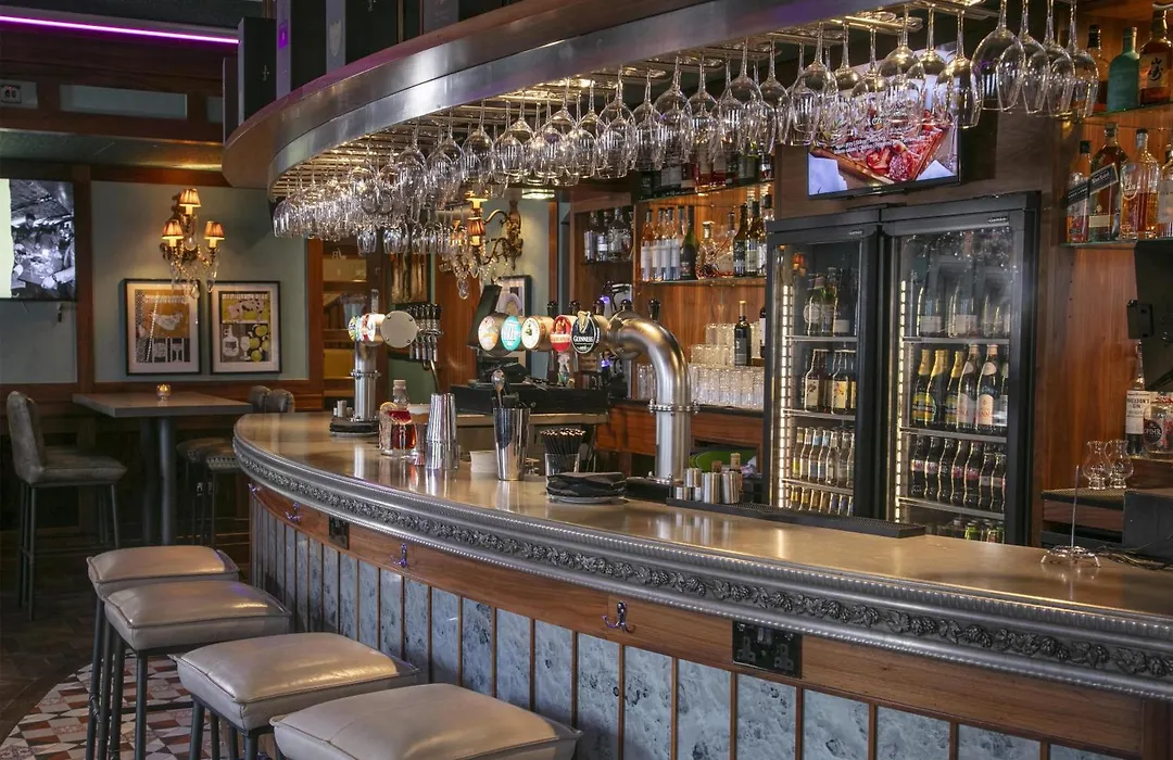 Best Western Moores Central Hotel-1