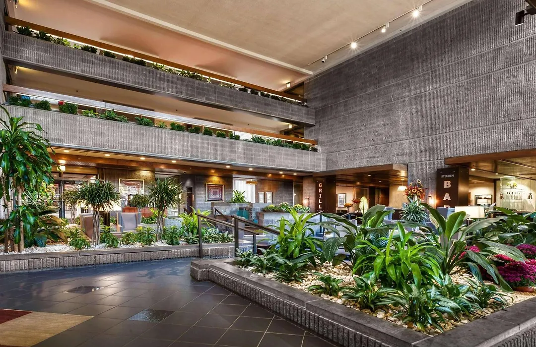 Radisson Hotel Corning-1