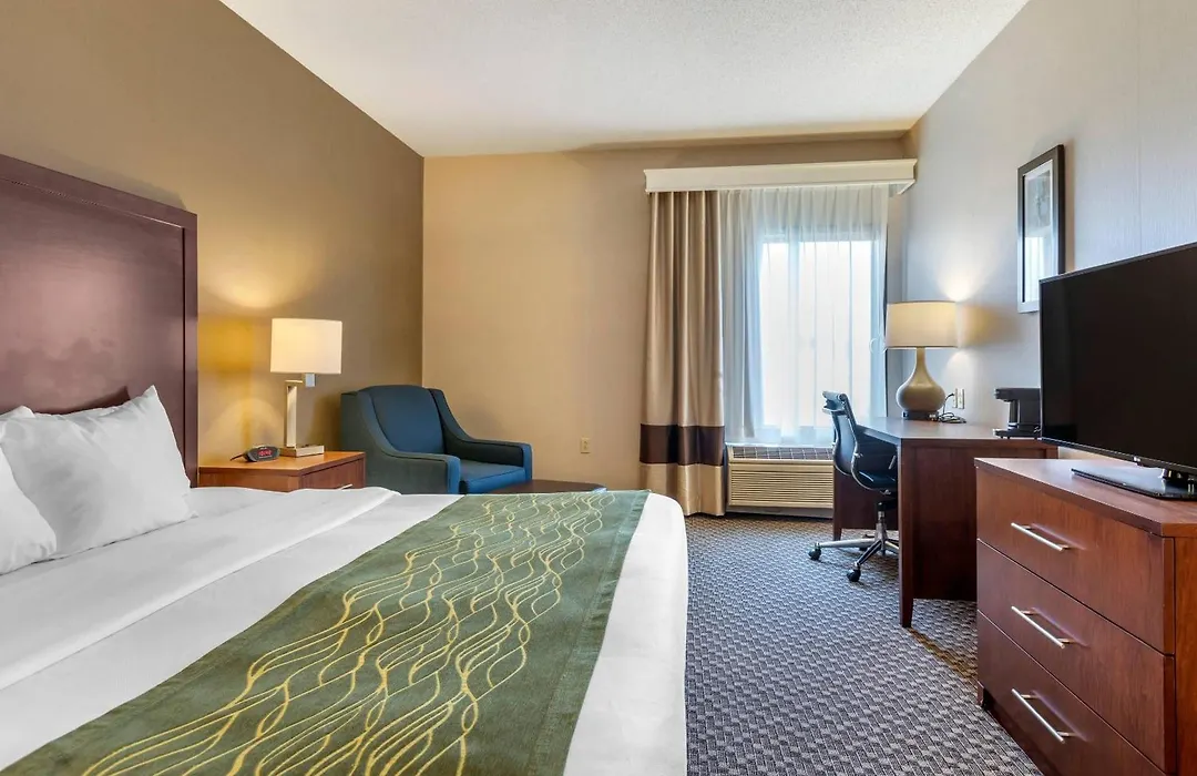 Comfort Inn Charlotte-1