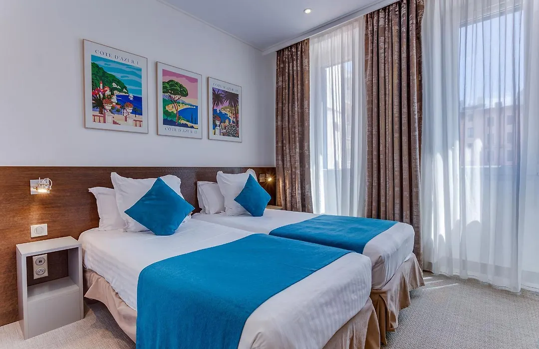 Hotel De La Fontaine-1