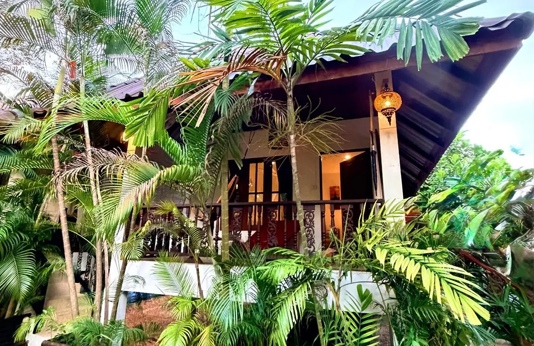 Alcove Bungalow-1
