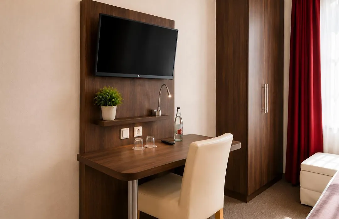 Hotel Jensen-1