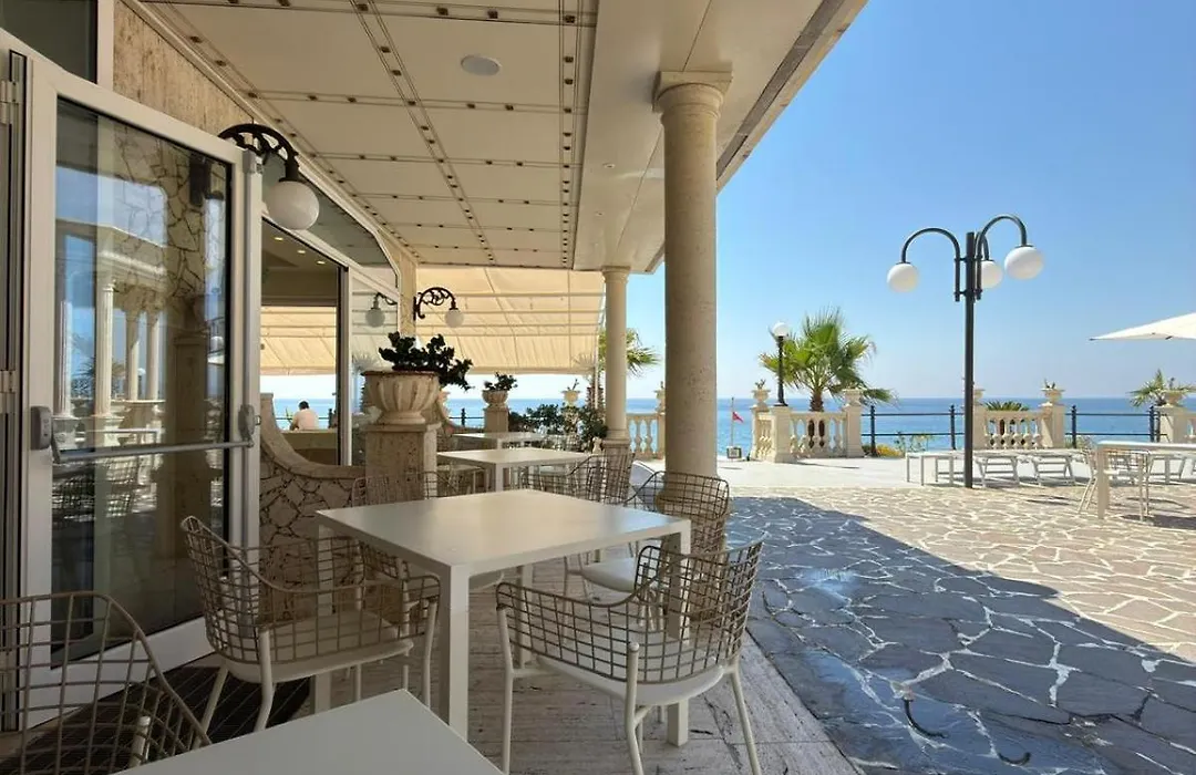 Hellenia Yachting Hotel&SPA-1