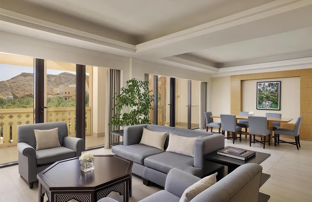 Hilton Muscat Al Bandar-1
