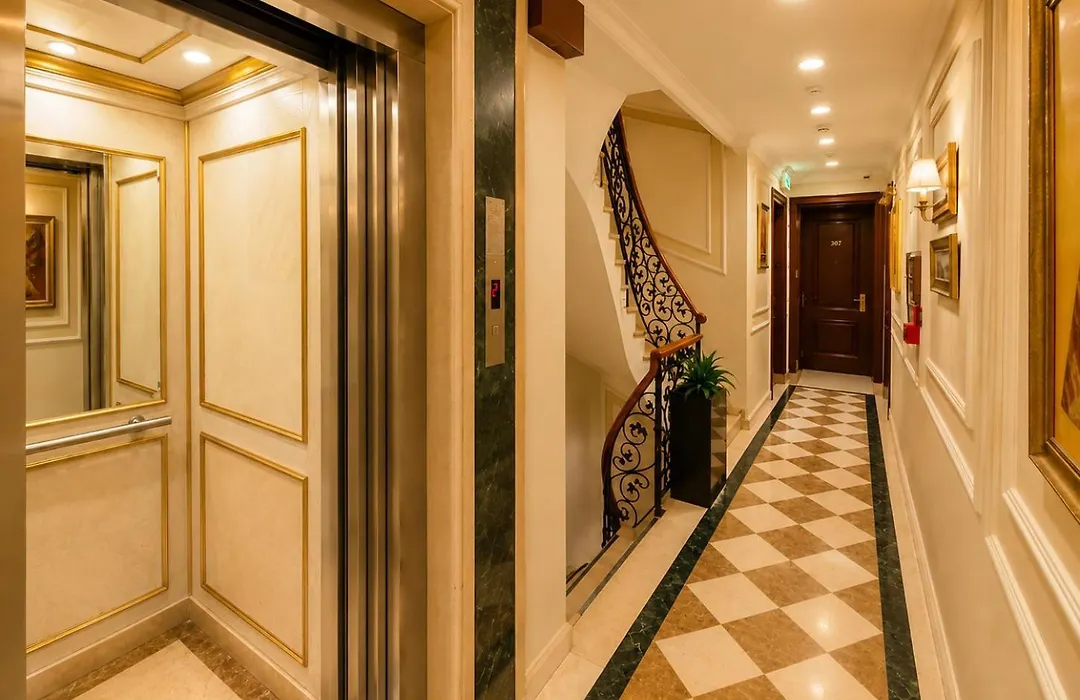 Glk Premier The Home Suites & Spa-1