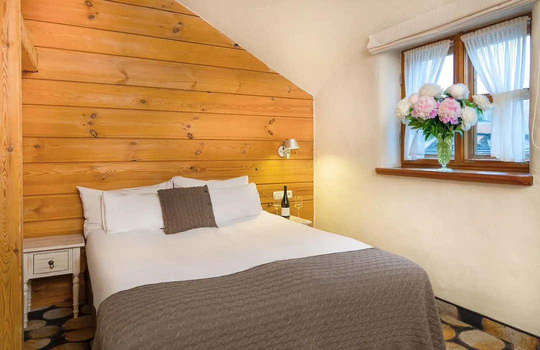 Głęboczek Vine Resort& Spa-1