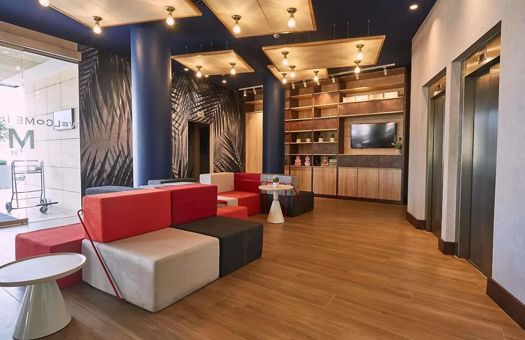 Ibis Elche-1