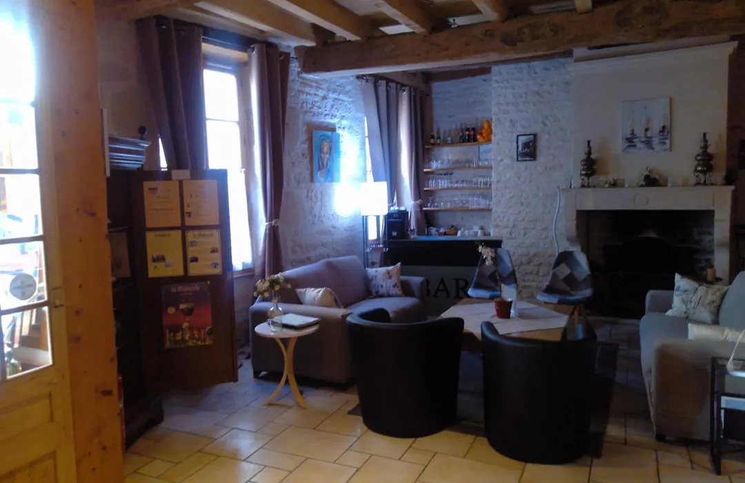 Hôtel du Donjon-1