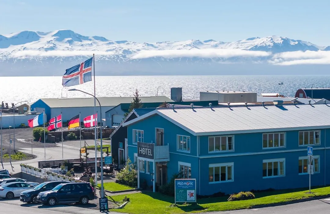 Hotel Husavik-1