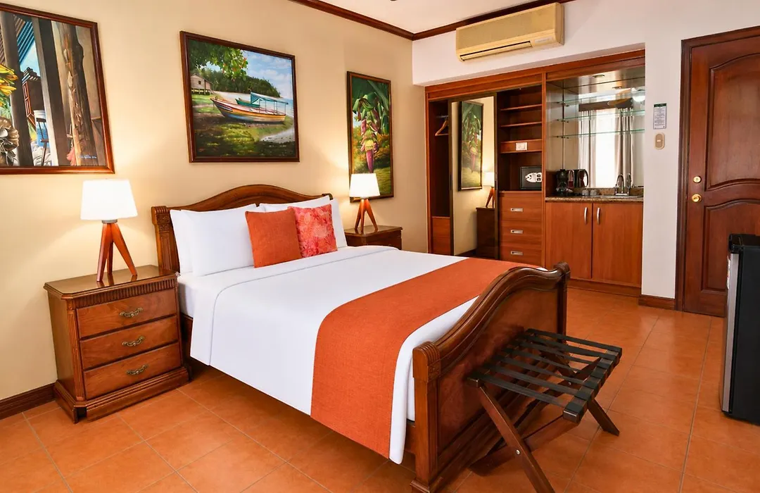 Hotel Casa Roland Golfito Resort-1