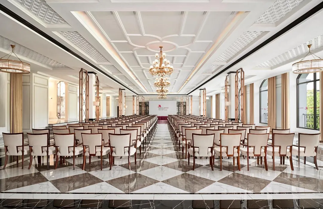 Nha Trang Marriott Resort & Spa, Hon Tre Island-1