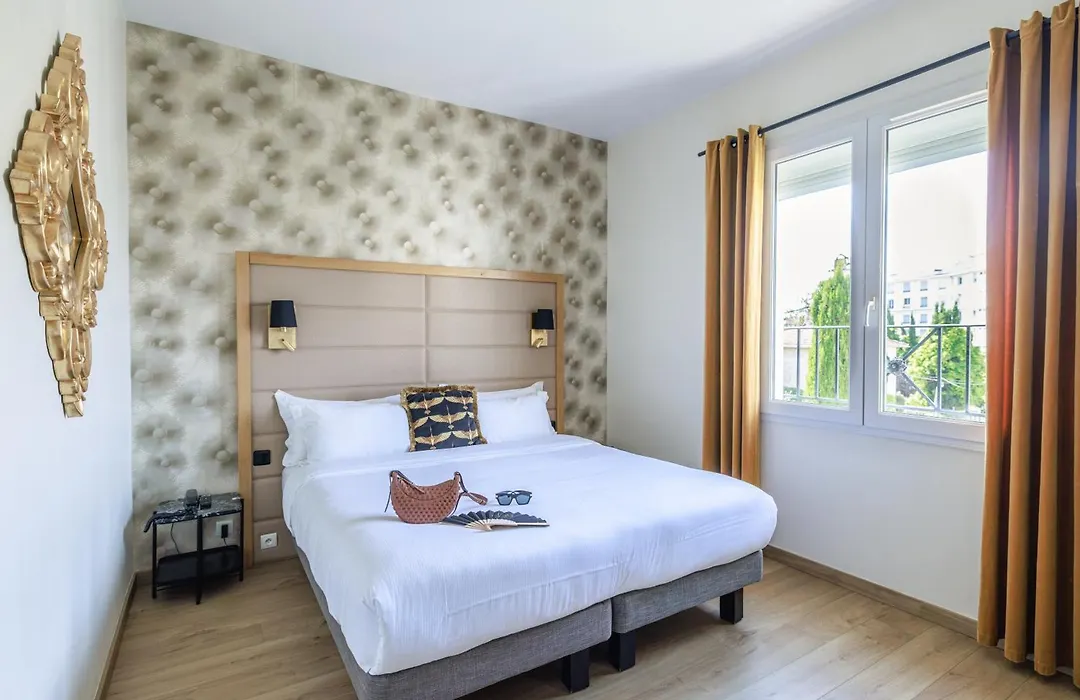 Hotel La Villa Cannes-1