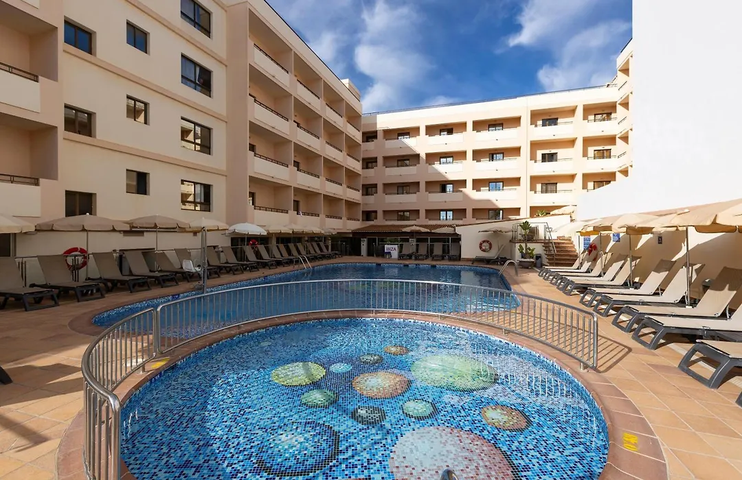 Invisa Hotel La Cala-1