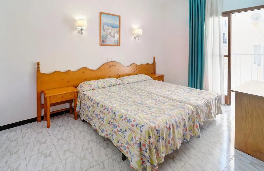 Hotel Amic Can Pastilla-1