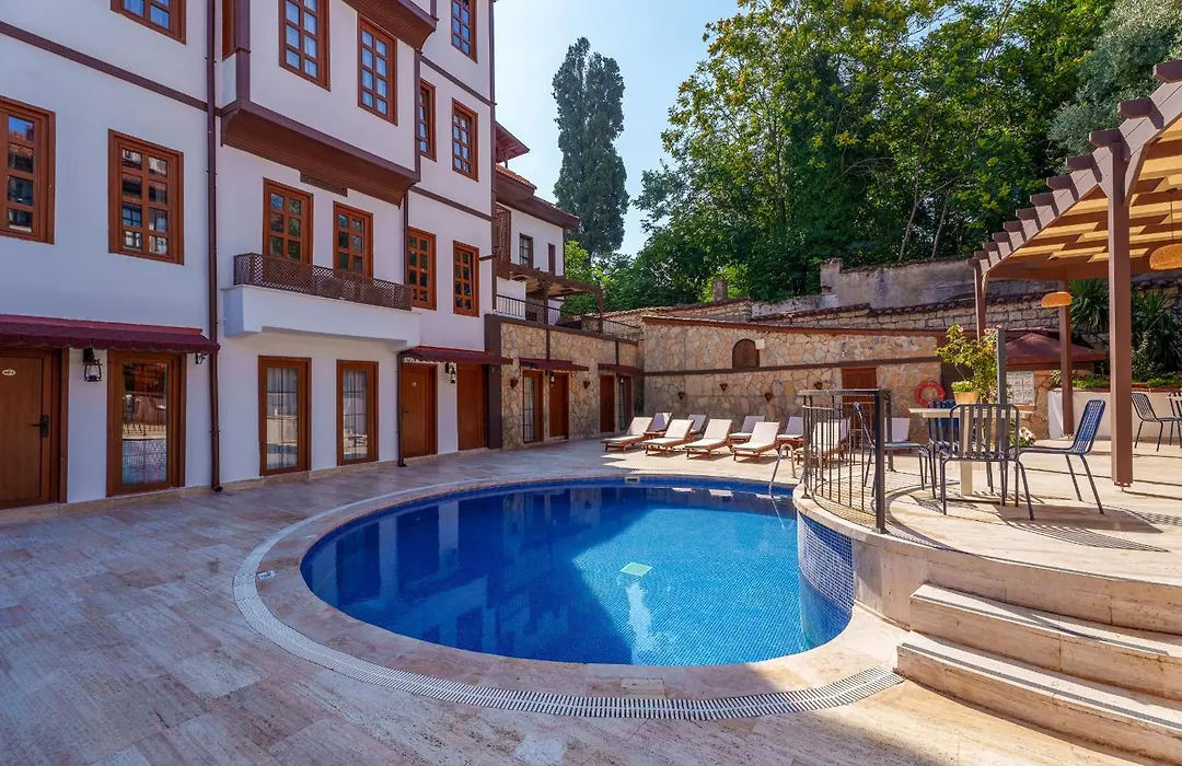 Argos Hotel-1