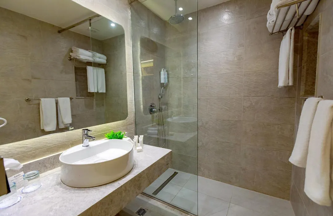 Amwaj Beach Club Abu Soma-1