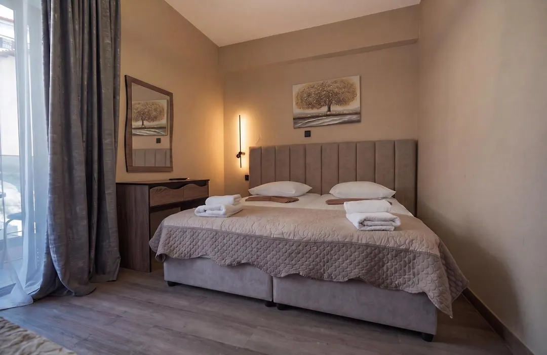 Hotel Petunia-1