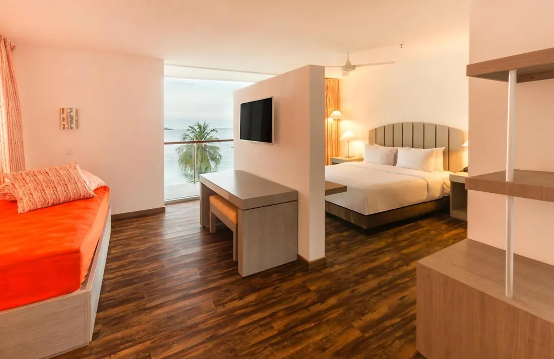 Decameron Isleno-1