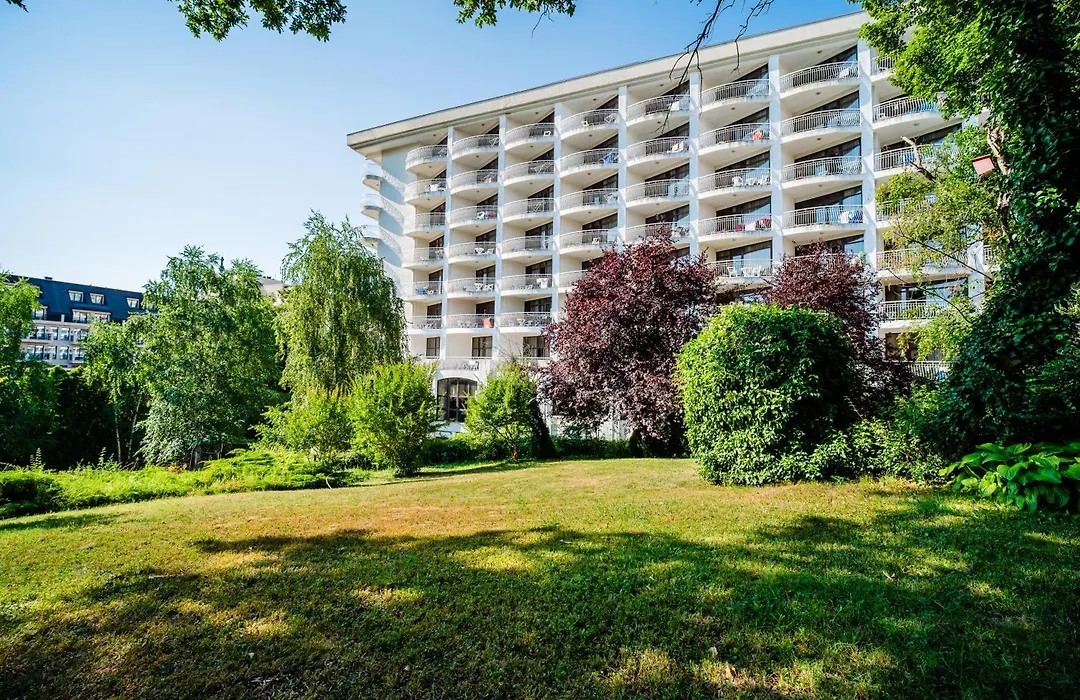 Prestige Grand Hotel&Aquapark-1