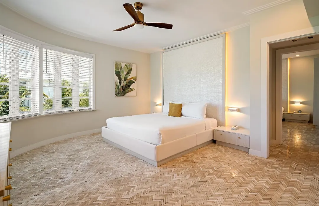 Cardozo Hotel-1
