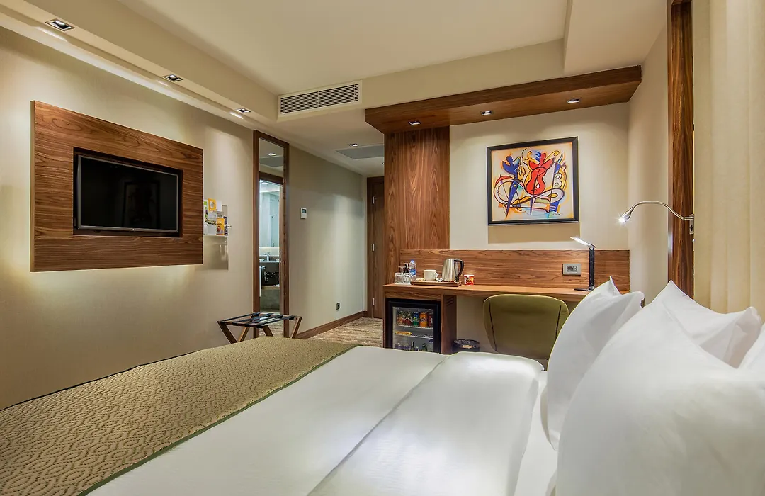 Holiday Inn Antalya - Lara By Ihg-1