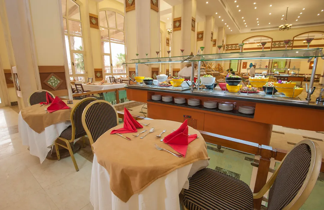 Royal Lagoons Resort & Aqua Park Families And Couples Only-1