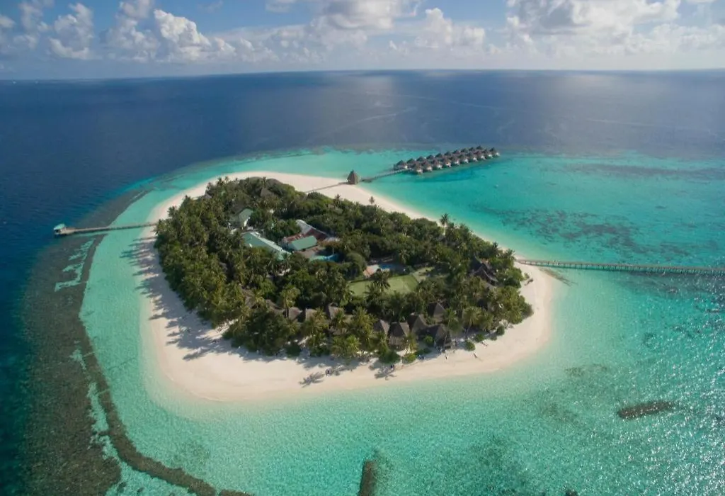 Angaga Island Resort And Spa-1