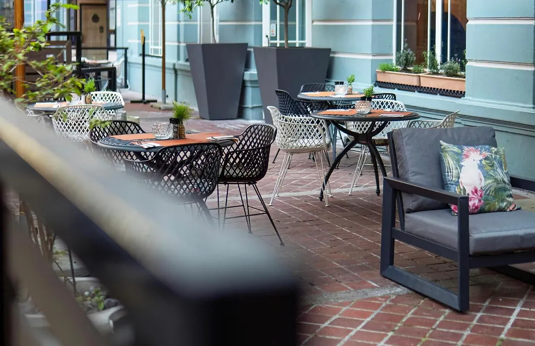 Onomo Hotel Cape Town - Inn On The Square-1