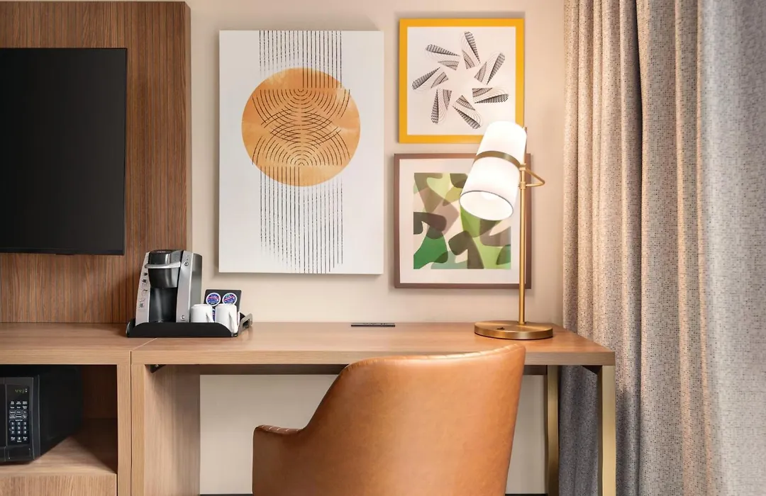 Holiday Inn & Suites Vancouver Downtown By Ihg-1