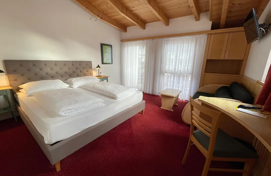 Hotel Stocker-1