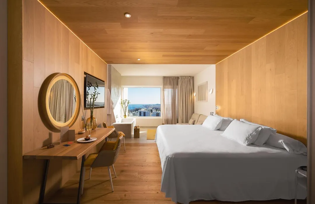 Higueron Hotel Malaga, Curio Collection By Hilton (Adults Only)-1